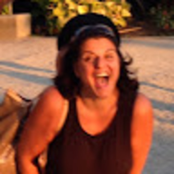 Meet your Posher, Rita - Picture 1 of 1